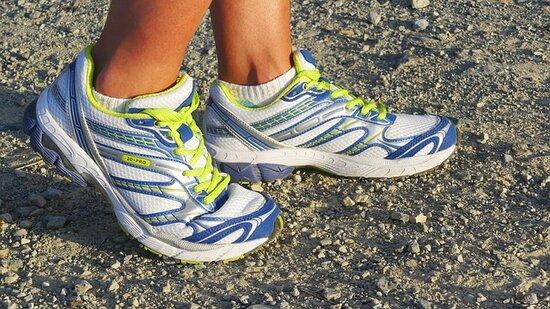 10 Best Colorful Running Shoes For Women in 2022