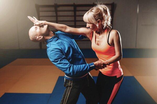 10 Easy Self-Defense Techniques Every Woman Runner Should Practice (Tip #3 Is a Game-Changer!)